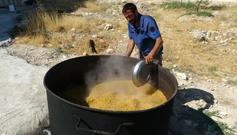 Ağustos'un Sıcak İkliminde Eylül Heyecanı: Kazanlar Kaynamaya Başladı