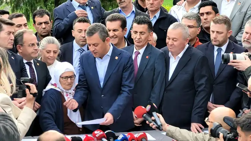 Ekrem İmamoğlu İçin CHP'den Tarihi İmza Kampanyası Başlatıldı!